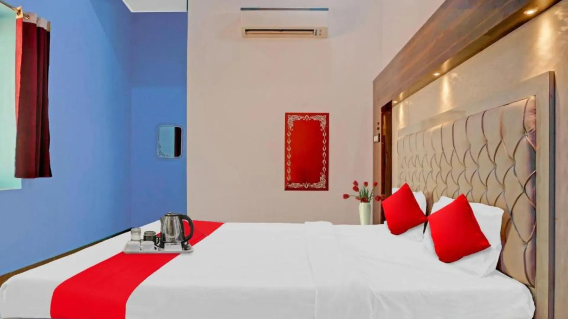 Hotel Jsb Inn Varanasi - Prime Location And Luxury Room Quality